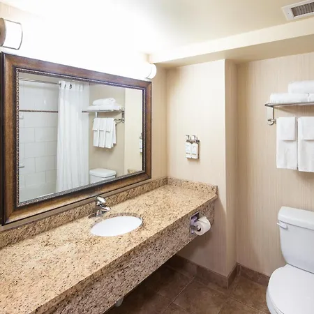Holiday Inn Express Hotel & Suites Edson By Ihg Exterior photo