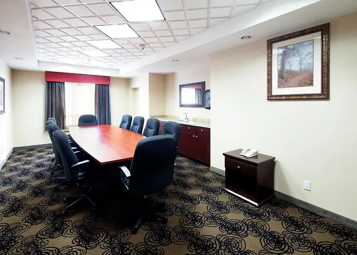 Holiday Inn Express Hotel & Suites Edson By Ihg