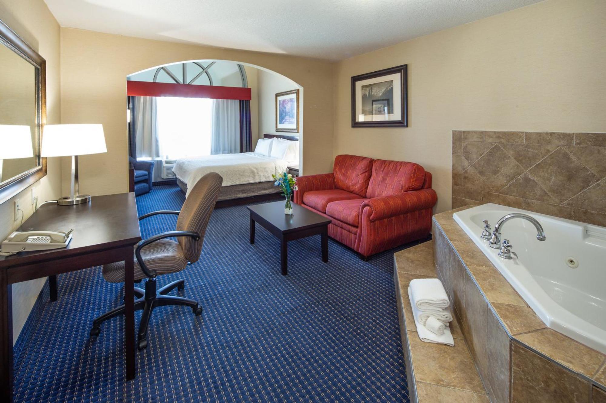 Hotel Express & By Ihg