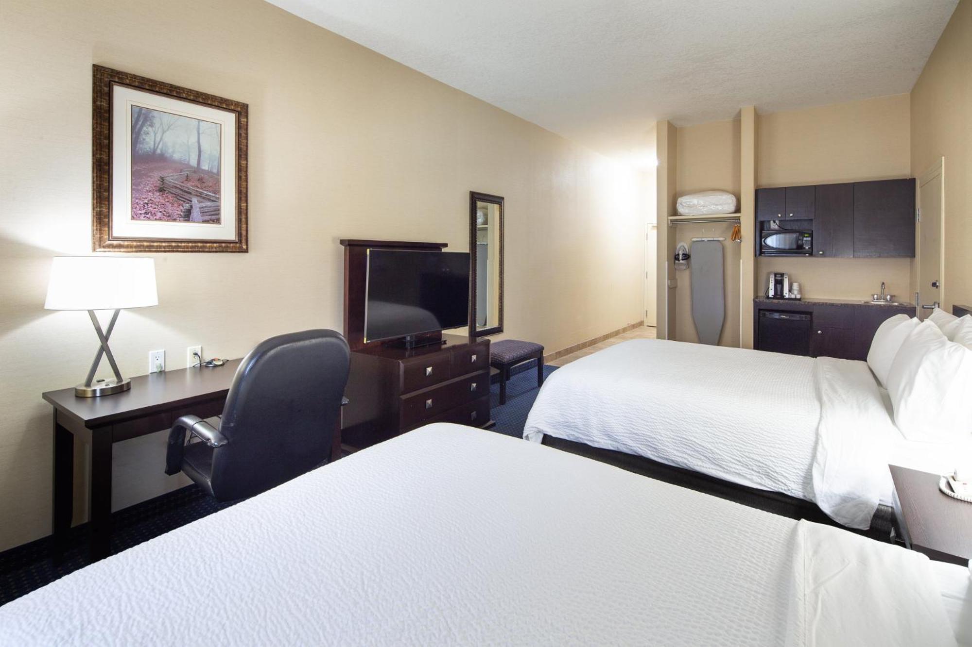 Hotel Express & By Ihg 2*
